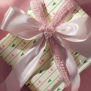 Rosa Herzblüten und grünes Herz - modernes Valenti Geschenkpapier Set