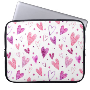 Rosa Herzen und Polka Punkte: Romantische Freude. Laptopschutzhülle