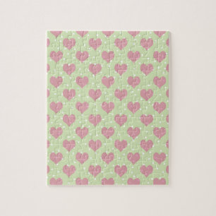 Rosa Herzen und weiße Polka-Punkte-Muster
