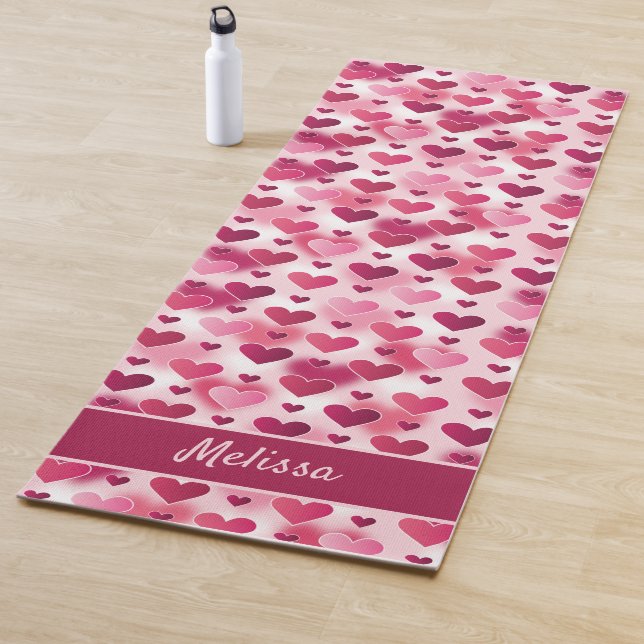 rosa Herzmuster mit Individuelle Name Yogamatte (Beispiel)