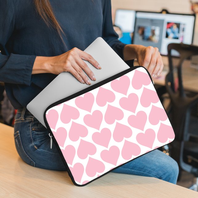 Rosa Herzmuster, Romantik, Liebe Laptopschutzhülle (Von Creator hochgeladen)