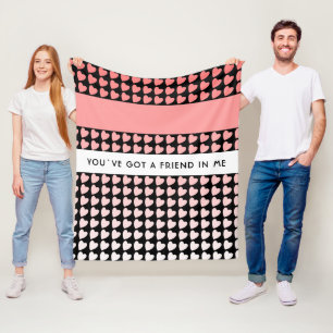 Rosa Herzmuster Sie haben einen Freund got Fleecedecke