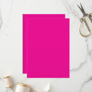 Rosa Hintergrund mit schwarzen Grenz-Design-Ideen Programm