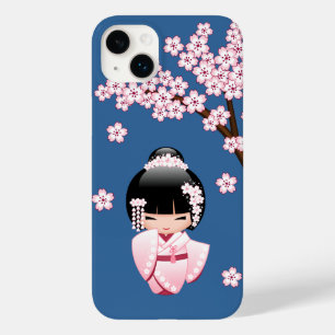 Rosa Kimono Kawaii Kokeshi Puppe auf Blau Case-Mate iPhone 14 Plus Hülle