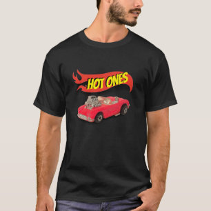 Rosa Korvette mit Hotwheels dunkler T - Shirt