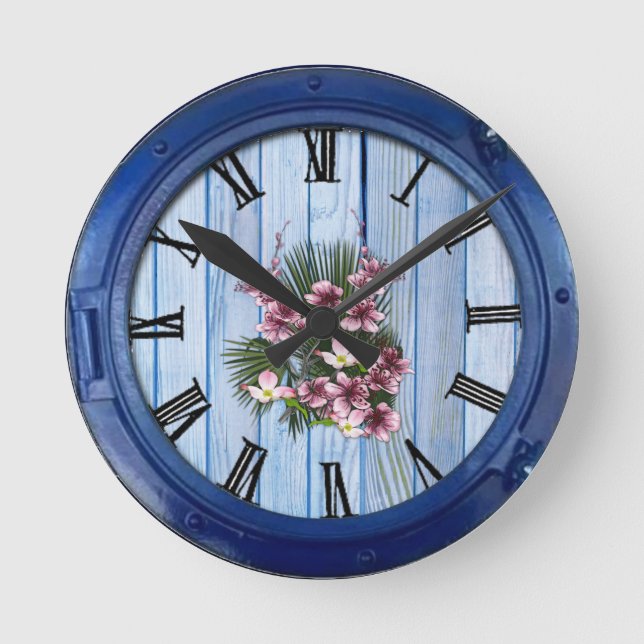 Rosa Künstlerische Blume auf der Blutholzstruktur Runde Wanduhr (Vorderseite)