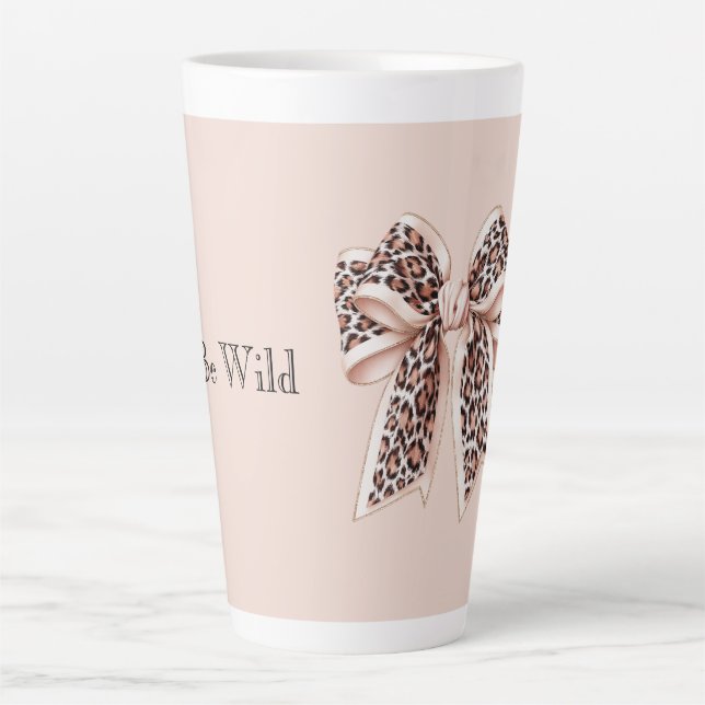 Rosa Leopard-Bogen Sei Wild Milchtasse (Vorderseite)