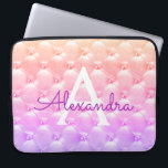 Rosa - Lila elegantes Vintages Monogramm Laptopschutzhülle<br><div class="desc">Rosa und Lila Ombre Pastel Elegant,  Vintag Girly Monogram Case. Dieser Fall kann so angepasst werden,  dass er Ihren Anfangs- und Vornamen enthält.</div>