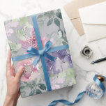 Rosa, Lila, florgrau, Hintergrund Geschenkpapier<br><div class="desc">Mit unserem rosa Lila, floralen grauen Hintergrundpapier verwöhnen Sie Ihre Geschenke elegant. Dieser vielseitige Schatten strahlt zeitlose Eleganz aus und ist somit perfekt für jeden Anlass. Erleben Sie Ihre Geschenke mit einer Touch von schlichtem Luxus, der jeden Empfänger beeindrucken wird.</div>