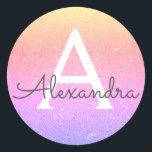 Rosa - Lila Glitzer und Sparkronenmonogramm Runder Aufkleber<br><div class="desc">Rosa und Lila Pastel Ombre Imitate Glitzer und Sparkle Elegant Umschlag von Gevor Siegel Sticker. Dieser Aufkleber kann so angepasst werden,  dass er Ihren Anfangs- und Vornamen für ein Geschenkpaket enthält.</div>