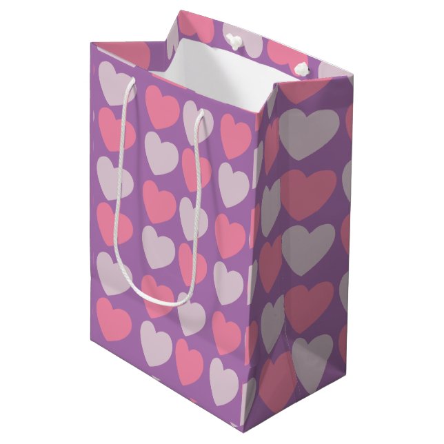 Rosa Lila Liebe Herz Muster Mittlere Geschenktüte (Vorderseite Schrägansicht)