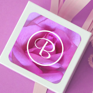 Rosa lila Rosenblüten-Foto-Monogramm-Schrift chic Quadratischer Aufkleber