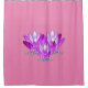 Rosa Lotus blossom auf rosafarbenem Hintergrund Duschvorhang (Vorderseite)