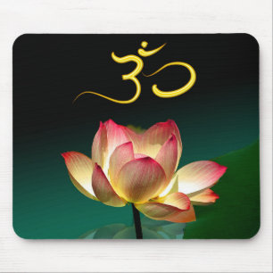 Rosa Lotus in voller Blüte mit Om, Mousepad