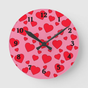 Rosa mit roter Herzklappen-Uhr Runde Wanduhr