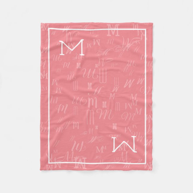 Rosa modernes Monogramm Fleecedecke (Vorderseite)