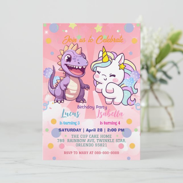 Rosa Niedliche Einhorndinosaurier Regenbogen Gebur Einladung (Stehend Vorderseite)