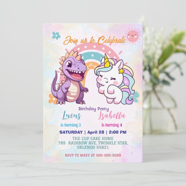 Rosa Niedliche Einhorndinosaurier Regenbogen Gebur Einladung (Stehend Vorderseite)