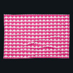 Rosa niedliches Herz-Muster-Küchen-Tuch Küchentuch<br><div class="desc">Einfache und süße niedliche Herzen kopieren Küchen-Tuch mit einem wiederholenden Muster der kleinen rosa Herzen. Text wird diesem Entwurf hinzugefügt möglicherweise,  um ihm eine persönliche Touch zu geben.</div>