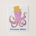 Rosa Oktopus Quirky Tanzen Tier Personalisiert<br><div class="desc">Ein lustiges Design für alle Oktopusfans! Diese Süsse in Rosa und Gelb tanzt mit einem tollen Hut davon. Personalisieren Sie es mit Ihrem Namen!</div>