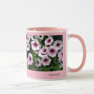 Rosa Petunie-Flecken Tasse