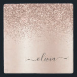 Rosa Rose Gold gebürstetes Metal Monogramm Name Steinuntersetzer<br><div class="desc">Rose Gold - Rosa schwarze Imitate Folie Glitzer aus metallischem Sparkle gebürstetes Monogramm Name Stone Tile. Das macht den perfekten Abschluss,  süßen 16 Geburtstag,  Hochzeit,  Brautparty,  Jubiläum,  Babydusche oder Junggeselinnen-Abschied Geschenk für jemanden,  die Lieben glamourösen Luxus und schicke Stile.</div>