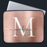 Rosa Rose Gold Metal Giral Niedliches Script Monog Laptopschutzhülle<br><div class="desc">Rosa Rose Gold Metal Niedliches Script Monogram Computer Sleeve</div>