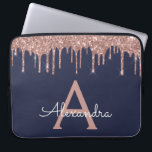Rosa Rose Gold Navy Blue Glitzer Sparkgram Monogra Laptopschutzhülle<br><div class="desc">Rosa Rose Gold und Navy Blue Imitate Dripping Modern and Elegant Girly Glitzer and Sparkle Elegant Monogram Case. Dieser Fall kann so angepasst werden,  dass er Ihren Anfangs- und Vornamen enthält.</div>