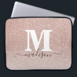 Rosa Rosen-GoldGlitzer-Schein-Monogramm-Skript Laptopschutzhülle<br><div class="desc">Rosa Rosen-GoldGlitzer-Schein-Monogramm-Skript-Computer-Hülse</div>