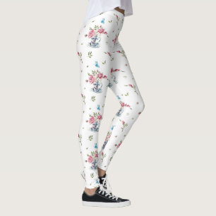 Rosa Rosen in einem Teecup und Schmetterling Leggings