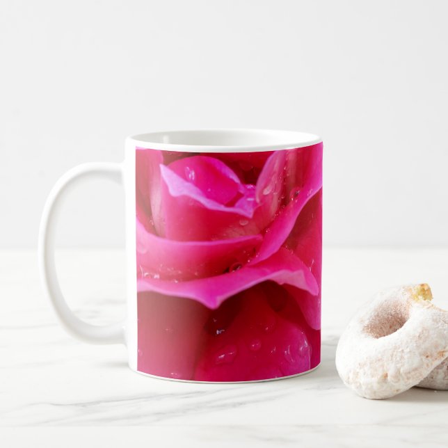 Rosa Rosenblätter Kaffeetasse (Mit Donut)