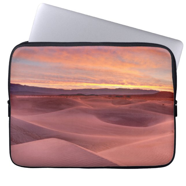 Rosa Sanddünen, Death Valley, CA Laptopschutzhülle (Vorderseite)