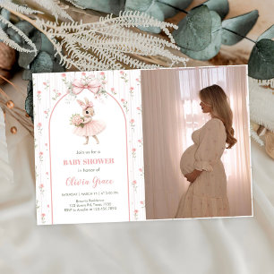 Rosa Schleife und floraler Hase Baby Shower Foto Einladung