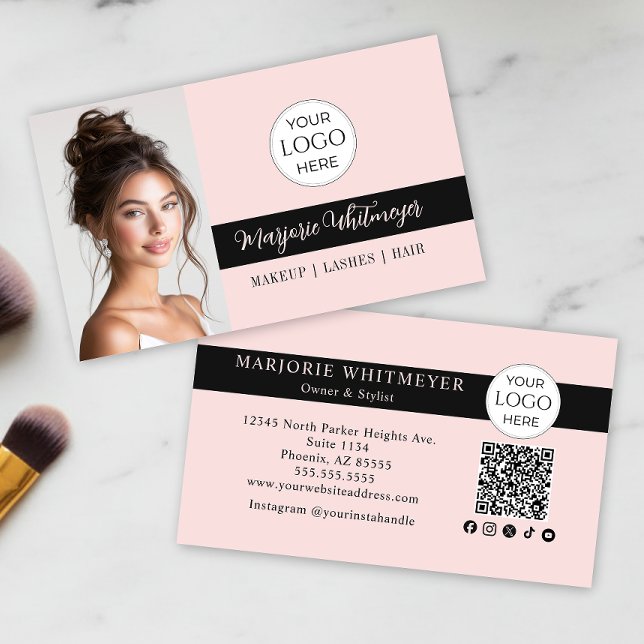 Rosa Schrift-Logo QR-Code Foto-Make-up Visitenkarte (modern black blush pink script photo makeup business card add your logo qr code social media icons)