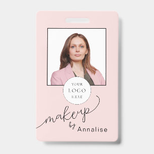 Rosa Schrifttype-Logo-Foto-Makeup Ausweis