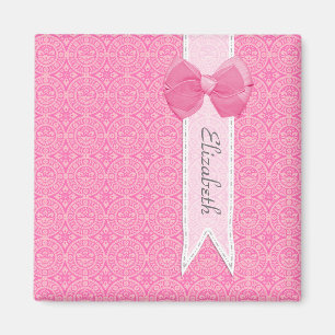 Rosa Spitzenmuster mit Schleifenband-Design und Na Magnet