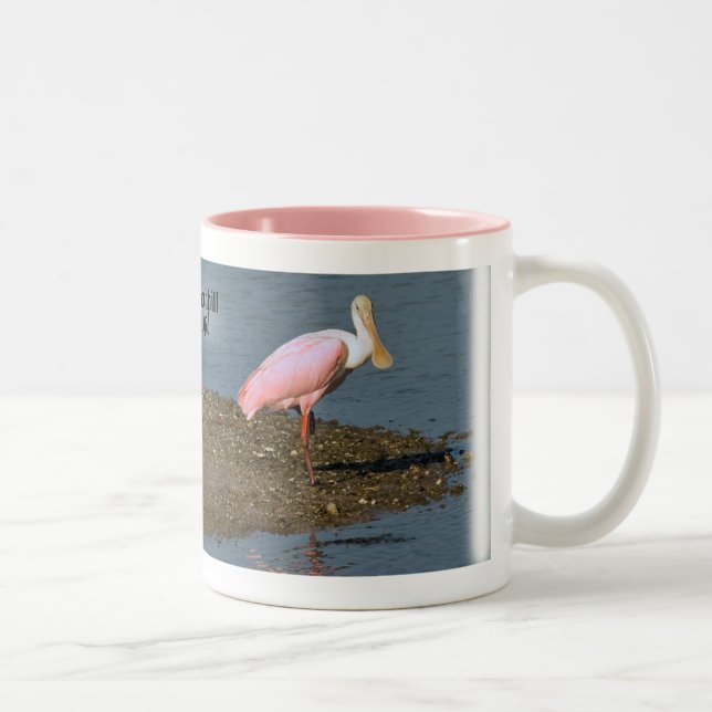 Rosa Spoonbill-Reflexionen Zweifarbige Tasse (Rechts)