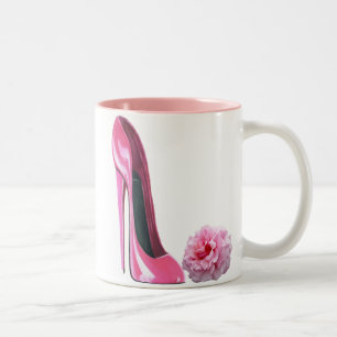 Rosa Stilett-Schuh-Kunst und schöne Rose Zweifarbige Tasse