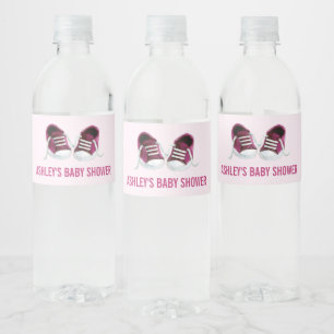 Rosa Turnschuh-Babyparty-Wasser-Flaschen-Aufkleber