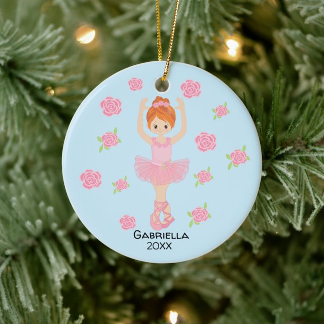Rosa Tutu Roter Haar Ballerina Weihnachten Keramik Ornament (Baum)