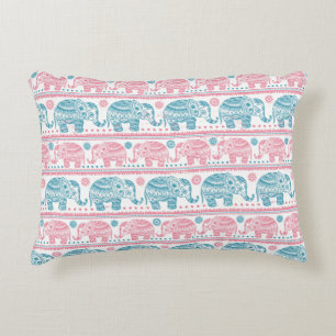 Rosa und aquamarines ethnisches Elefant-Muster Zierkissen