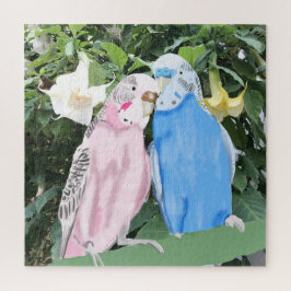 Rosa und blaue Budgien gegen Engel Trumpets