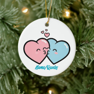 Rosa und blaue Herzen küssen sich Keramik Ornament