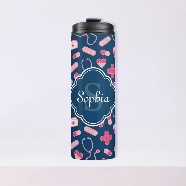 Rosa und blaues Krankenmuster mit Monogramm Thermosbecher (Von Creator hochgeladen)