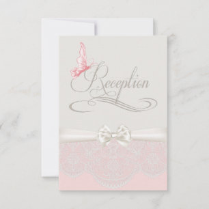 Rosa und Elfenbeinschmetterlinge und Spitzen-Empfa Einladung
