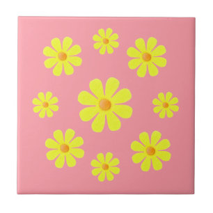 Rosa und gelb, gelbe Blumen des Frühlinges für Fliese