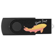 Rosa und gelber Koi Fisch auf schwarz