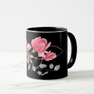 Rosa und goldene Magnolien auf schwarz Tasse