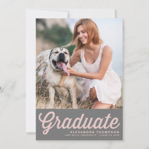 Rosa und graue retro-fette Typografie-Foto-Abschlu Einladung