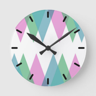Rosa und grüne Dreiecke Runde Wanduhr